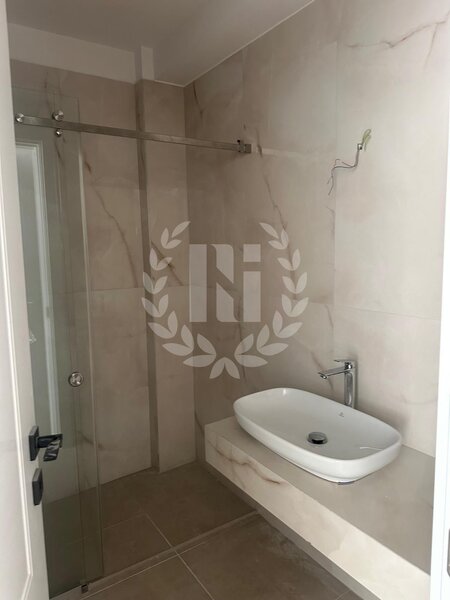 Nord, apartament 1 camera, 43.09 mp utili si curte.